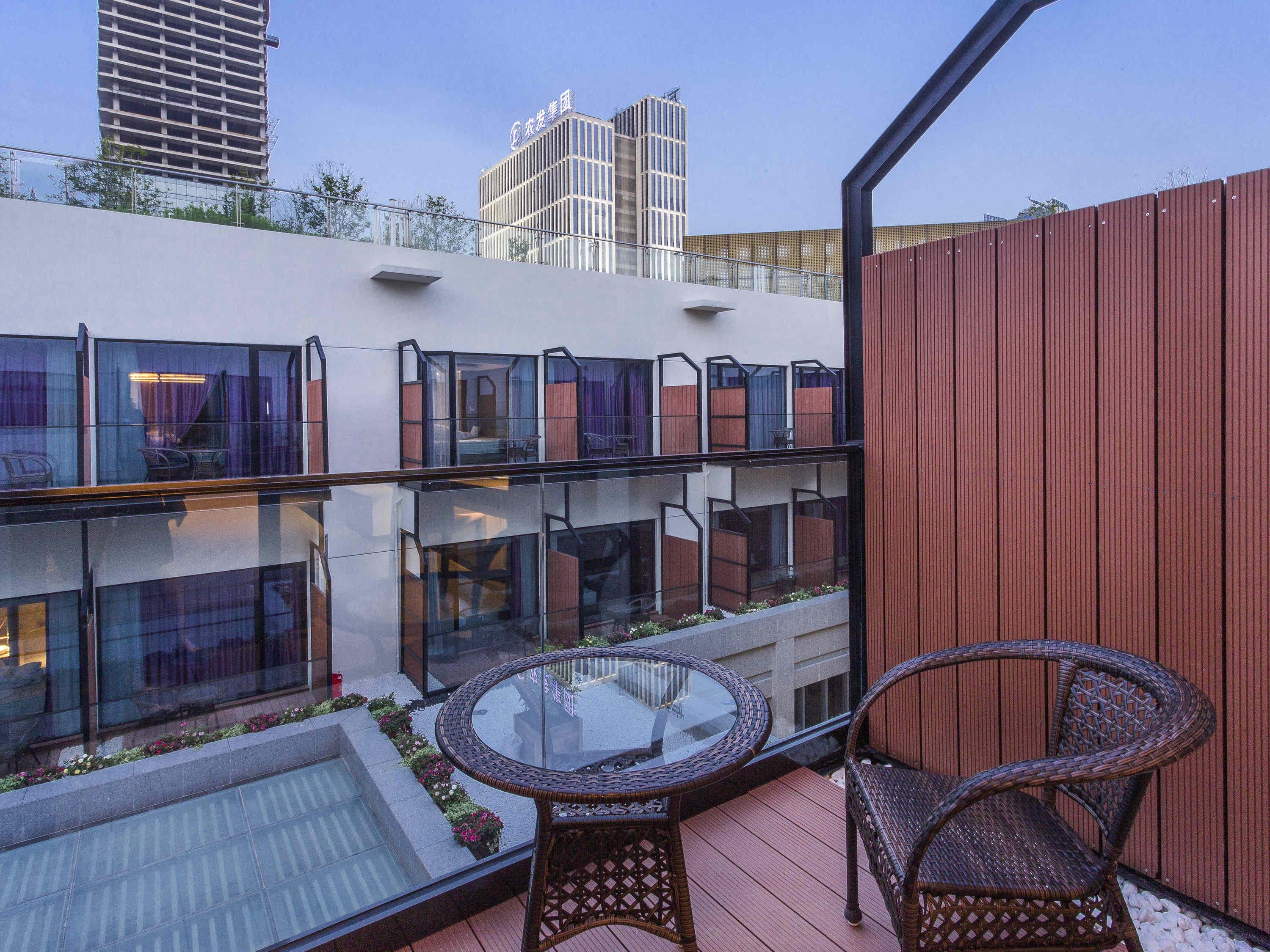 Mercure Suzhou Downtown Exterior photo